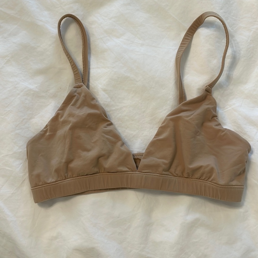 Skims bralette